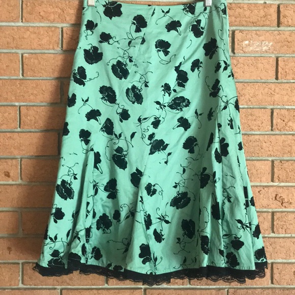 Anthropologie Dresses & Skirts - 🖤ANTHROPOLOGIE🖤ODILLE FLIRTY FLORAL SKIRT🖤